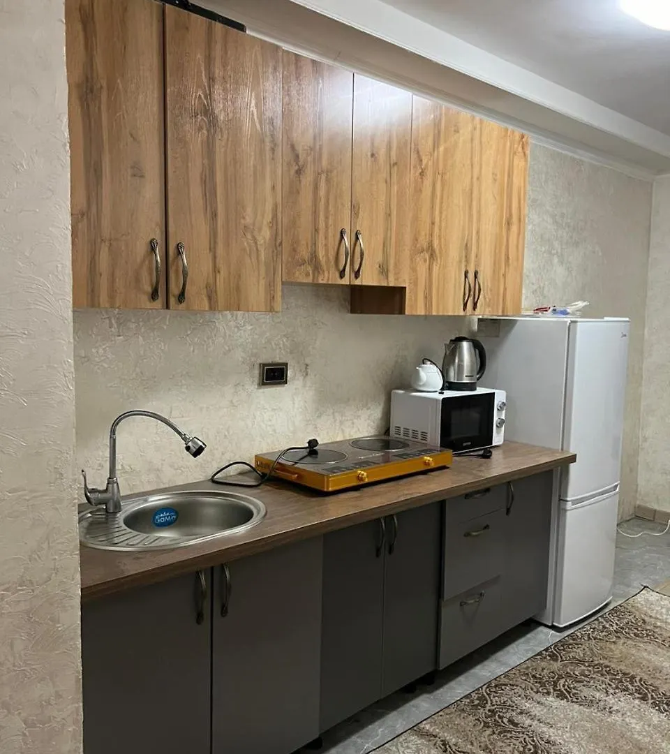 Уютная Квартира В Жк Аккент Almaty Apartmán